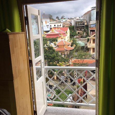 Homestay Hoang Vy Далат Екстер'єр фото